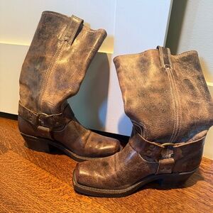 Frye Brown Waxed Mid Calf Square Toe Boots Size 8